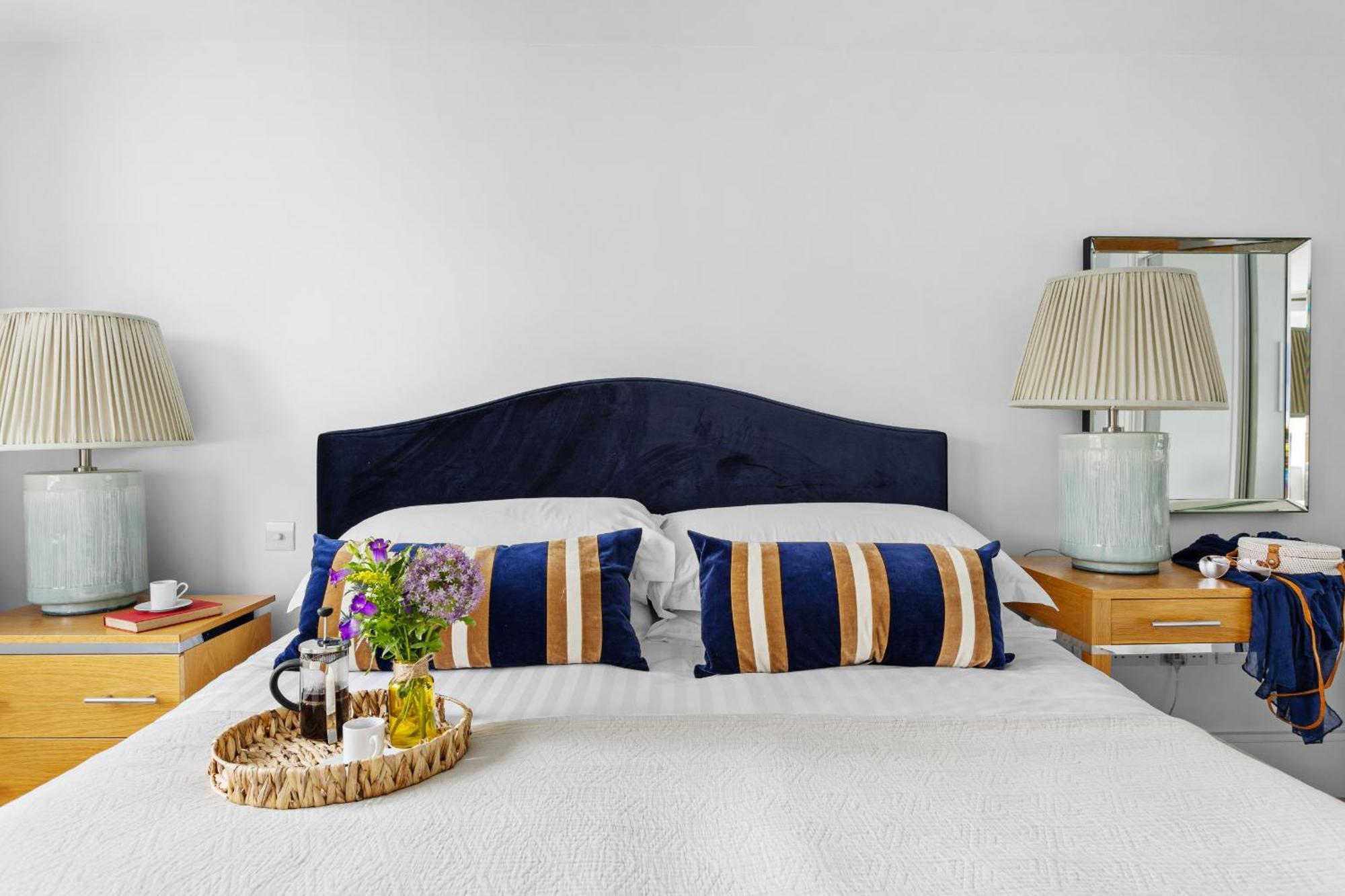 Dart Marina - Luxury Apartment On Marina Дартмут Екстериор снимка