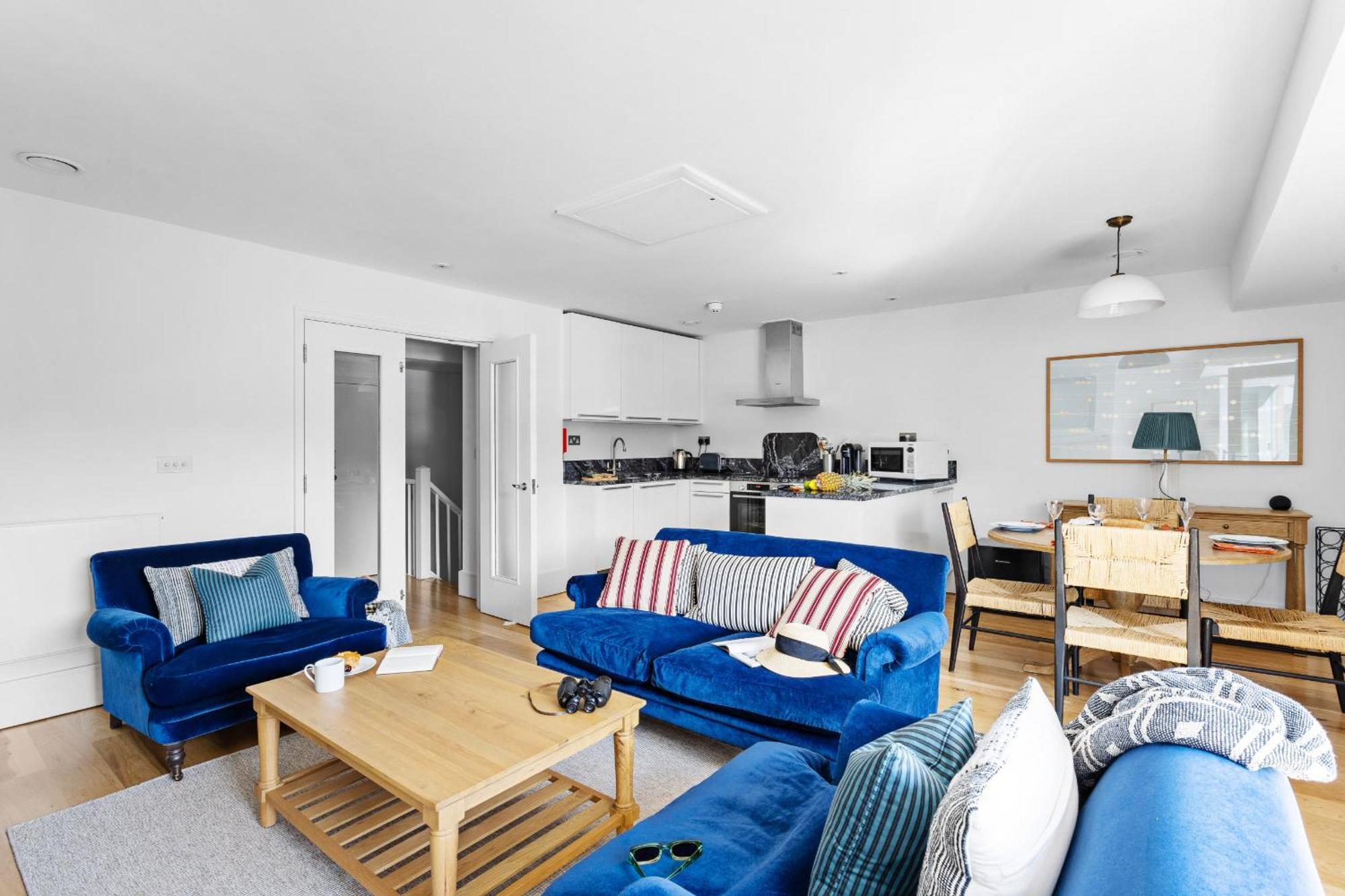 Dart Marina - Luxury Apartment On Marina Дартмут Екстериор снимка